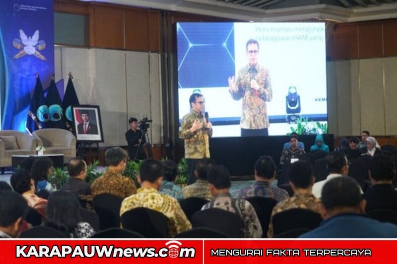 Wamenkomdigi Nezar Patria saat menyampaikan sambutan dalam acara Kick Off dan Launching Program Media Pers dan Pembangunan Peradaban HAM di Grand Sahid Hotel, Jakarta Pusat, Rabu (11/3/2026) (karapauwnews.com/Foto: Ardi W/Komdigi)