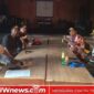 Situasi rapat perdana Apdesi Mimika, yang diselenggarakan di balai kampung Nawaripi, Kabupaten Mimika, Papua Tengah, Senin (16/3/2026) (Foto: karapauwnews.com)