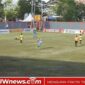 Situasi saat Persipani Paniai mampu menyamakan kedudukan 1-1 saat berhadapan dengan Persemi Mimika di Liga 4 Papua Tengah Musim 2025-2026, yang digelar di Stadion Imipi Wania, Kabupaten Mimika, Senin sore (15/3/2026) (Foto: karapauwnews.com)