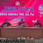 Anggota DPRK Mimika, Adrian Andhika Thie,Sst.Par, saat menggelar Reses Tahap I Tahun 2026 di Kelurahan Koperapoka, Distrik Mimika Baru, Kabupaten Mimika, Papua Tengah, Jumat (13/3/2026) (Foto: karapauwnews.com)
