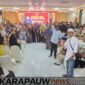 Anggota DPRP Papua Tengah, Yohanes Felix Helyanan,S.E, saat menggelar Reses Tahap I Tahun 2026 di Kelurahan Koperapoka, Distrik Mimika Baru, Kabupaten Mimika, Papua Tengah, Jumat (13/3/2026) (Foto: karapauwnews.com)