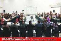 Situasi saat Dewan Pers menggelar uji publik yang diselenggarakan di Hall Dewan Pers, Jakarta Pusat, Senin (30/3/2026) (karapauwnews.com/Foto Humas Dewan Pers)