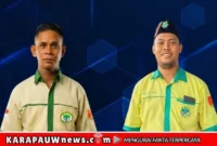 Ketua DPC Pemuda Katolik Komcab Mimika, Apolonaris Letsoin (kiri) dan Sekretaris Komcab Paulus C. Tawurutubun (karapuwnews.com/Foto: Dokumen DPC Pemuda Katolik Komcab Mimika)