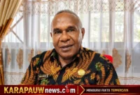 Plh. Kepala Dinas Kesehatan Kabupaten Mimika, Marselino Mameyau (karapauwnews.com/Foto: YACP)