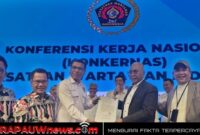 Foto bersama saat Konkernas PWI yang berlangsung di Hotel Aston Serang, Sabtu (7/2/2026) (karapauwnews.com/Foto PWI Pusat)