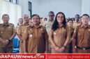 Foto bersama usai Sertijab Kepala Distrik Wania, yang diselenggarakan di aula Kantor Distrik Wania, Senin (16/3/2026) (Foto: karapauwnews.com)
